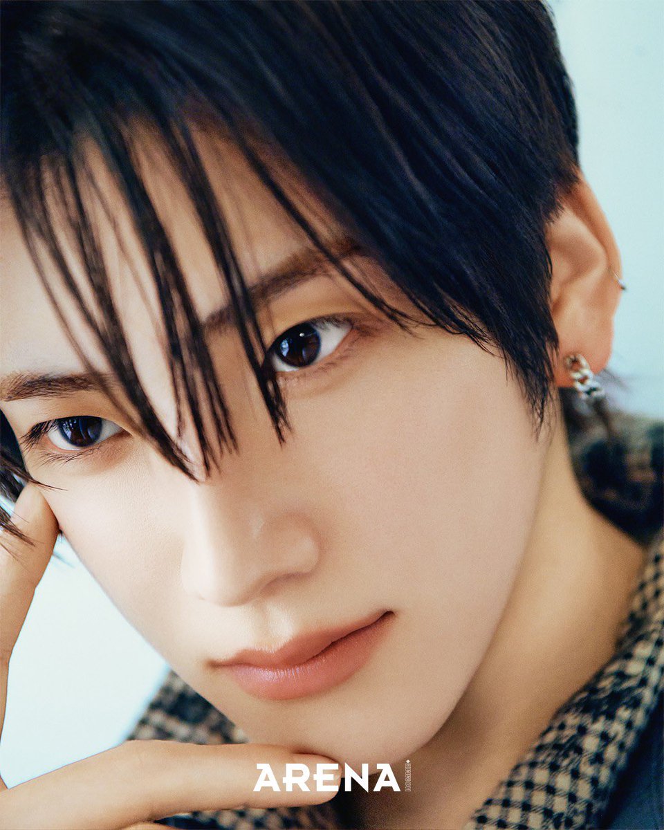 ゆうまくん本当に綺麗🥲
どんどん黒髪見納めになってくちょっと寂しい

#YUMA 

 🐱💎✨️✨️