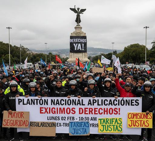 📢 ¡Atención #Ecuador! #Conductores de #Uber, #Didi, #InDrive, #Rappi y #PedidosYa nos unimos por una causa justa.
Llamamos a la ciudadanía y a los usuarios a apoyarnos este lunes 02/02 a las 10:30 en la extribuna de los Shyris.
¡Por un trabajo digno y seguro para todos! 🇪🇨📦🚗🏍️