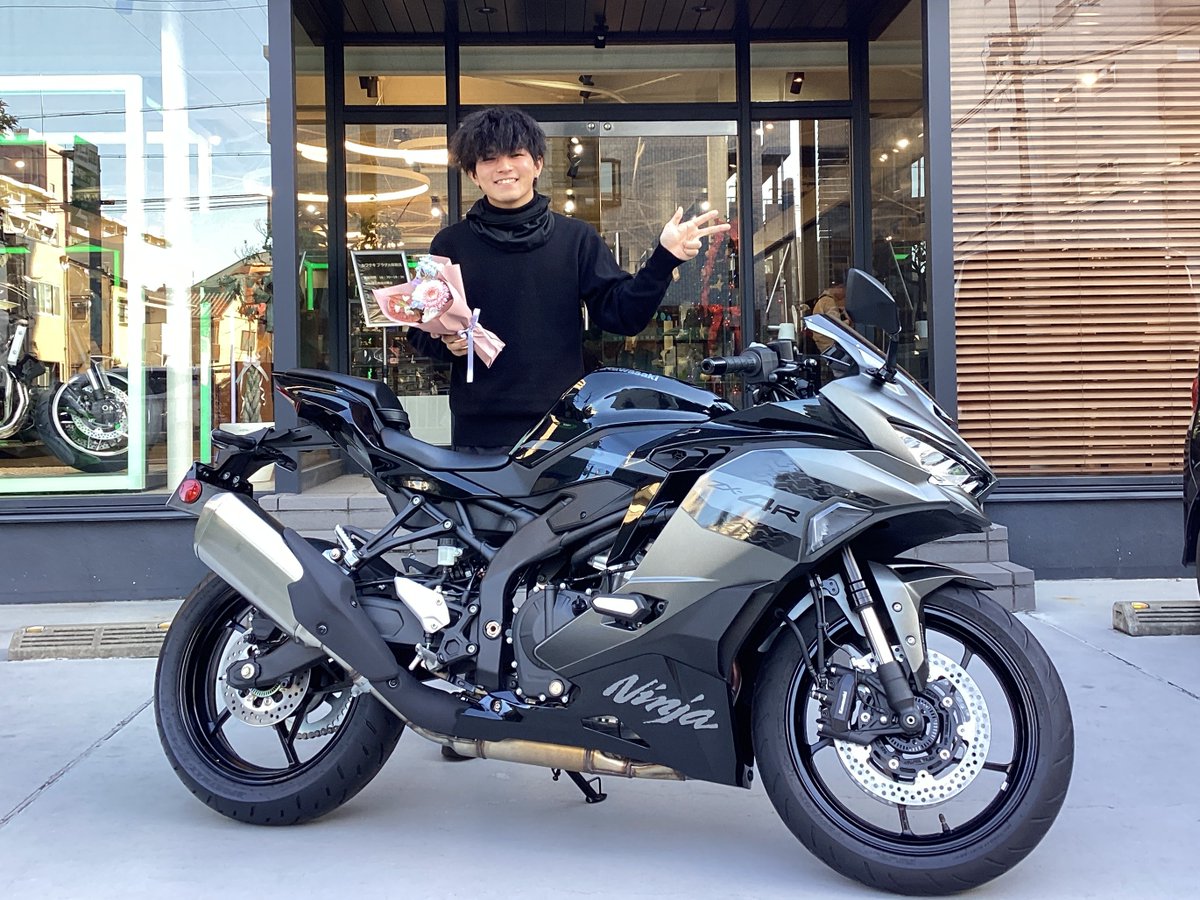 皆さま、こんにちは。 カワサキ プラザ大阪鶴見です。 定休日ですが