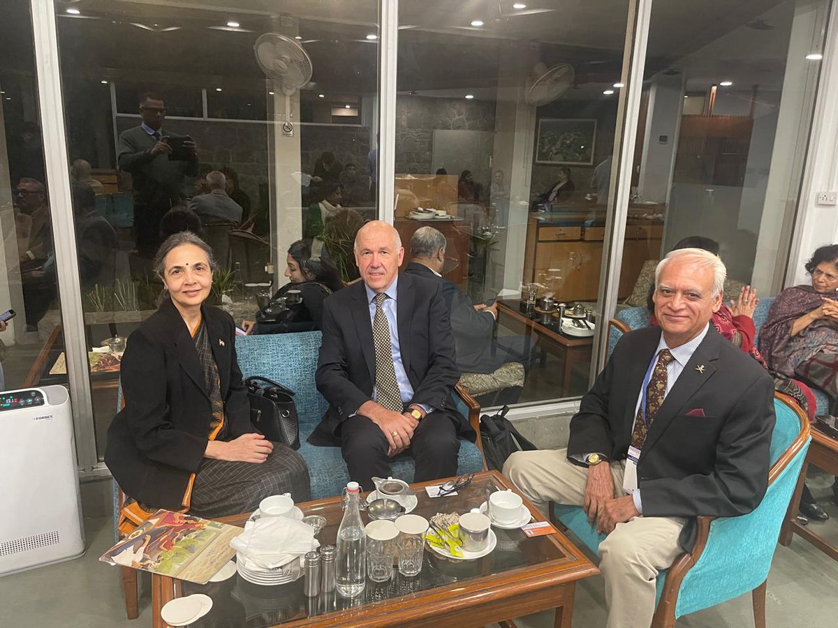 icmr_nicpr's tweet photo. In conversation with Prof Mark Lawrence, after the India Launch of the @TheLancet
Series on #Ultra-#Processed #Foods (UPFs) & Health.
Prof Lawrence is a Co-author of Policies to halt and reverse the rise in UPF production, marketing & consumption in the 3- Paper Lancet series. https://t.co/9MqtlCLyTs