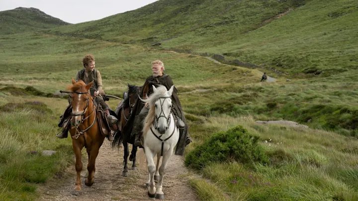 There are 4 horses in this scene and I won’t be explaining further