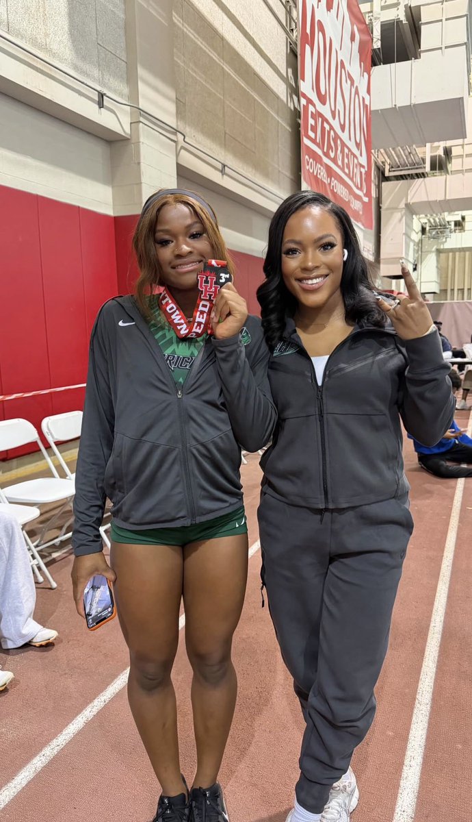Lady Canes Track & Field tweet media