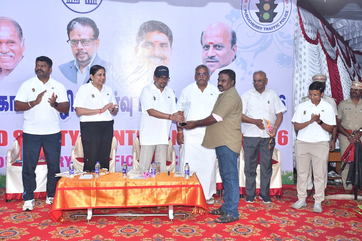 PuducheryPolice's tweet photo. National Road Safety Month was observed at Beach Road, Puducherry. Hon’ble LG launched the Road Safety Signature Campaign. Road Safety–themed paintings were exhibited and winners awarded. A traffic awareness video by Writer & Speaker Madurai Ramakrishnan was released. Good Samaritans and exemplary traffic personnel were honoured, CPR rescue methods were demonstrated by Alert NGO, and a helmet awareness bike rally was flagged off, marking the conclusion. @LGov_Puducherry @CM_Puducherry @ANamassivayam @CSPuducherry @CollectorPuduc1 @PuducheryPolice @MORTHIndia @MORTHRoadSafety