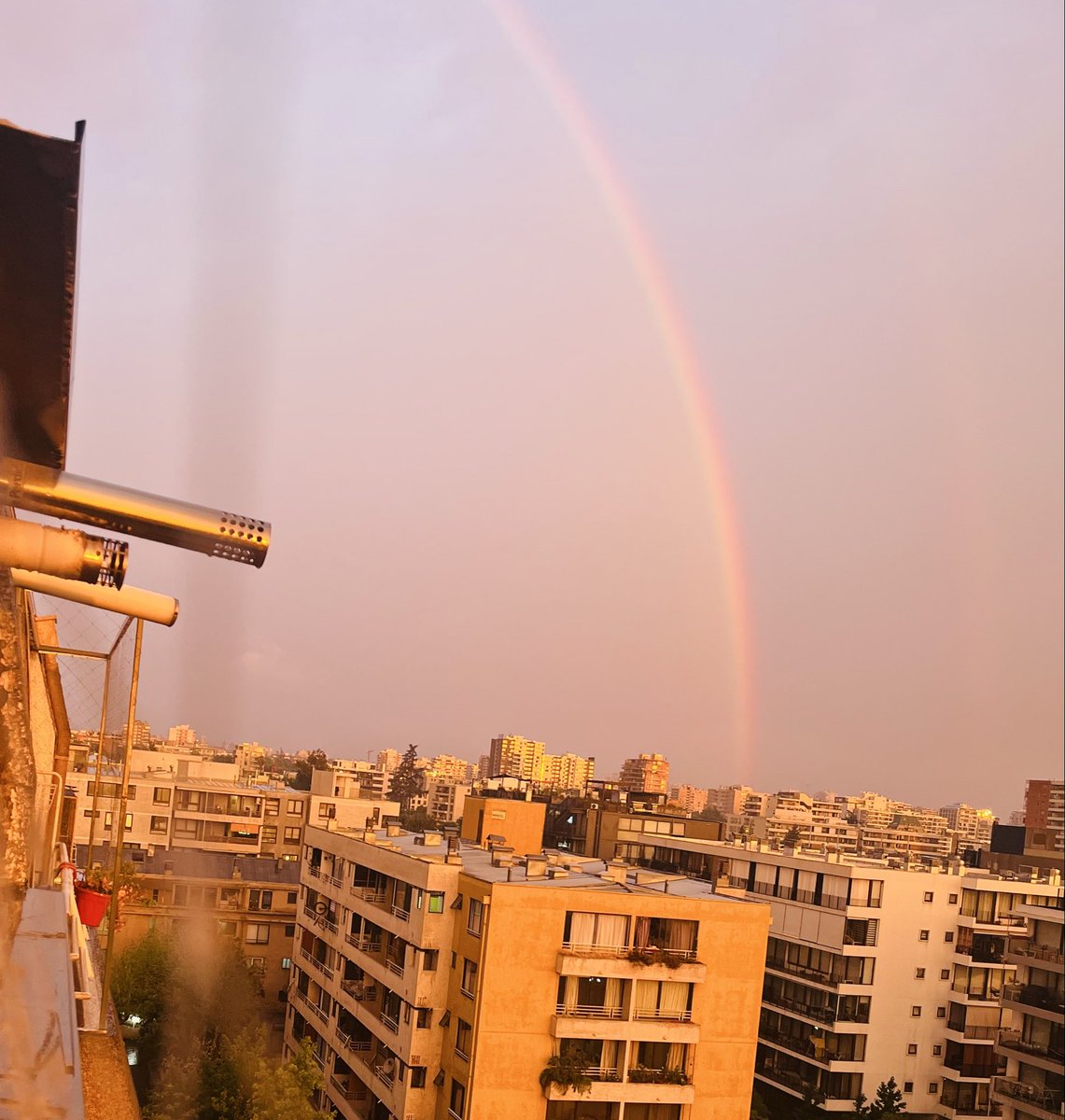 Sandryys's tweet photo. @DescuentosRata #Providencia hacia la #CordilleraDeLosAndes 🫶  🌈 https://t.co/9c3l2tQ1YJ