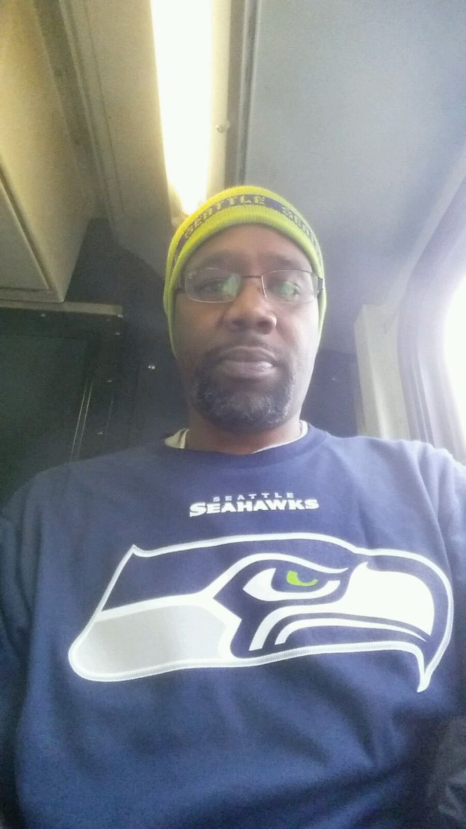 jaco_stokes's tweet photo. I guess we rolling with Hawks!! #oneuppers#gohawks https://t.co/5gaBxDbD1m