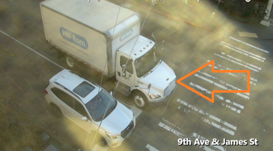 詹姆斯街与第九大道交汇处货车阻塞