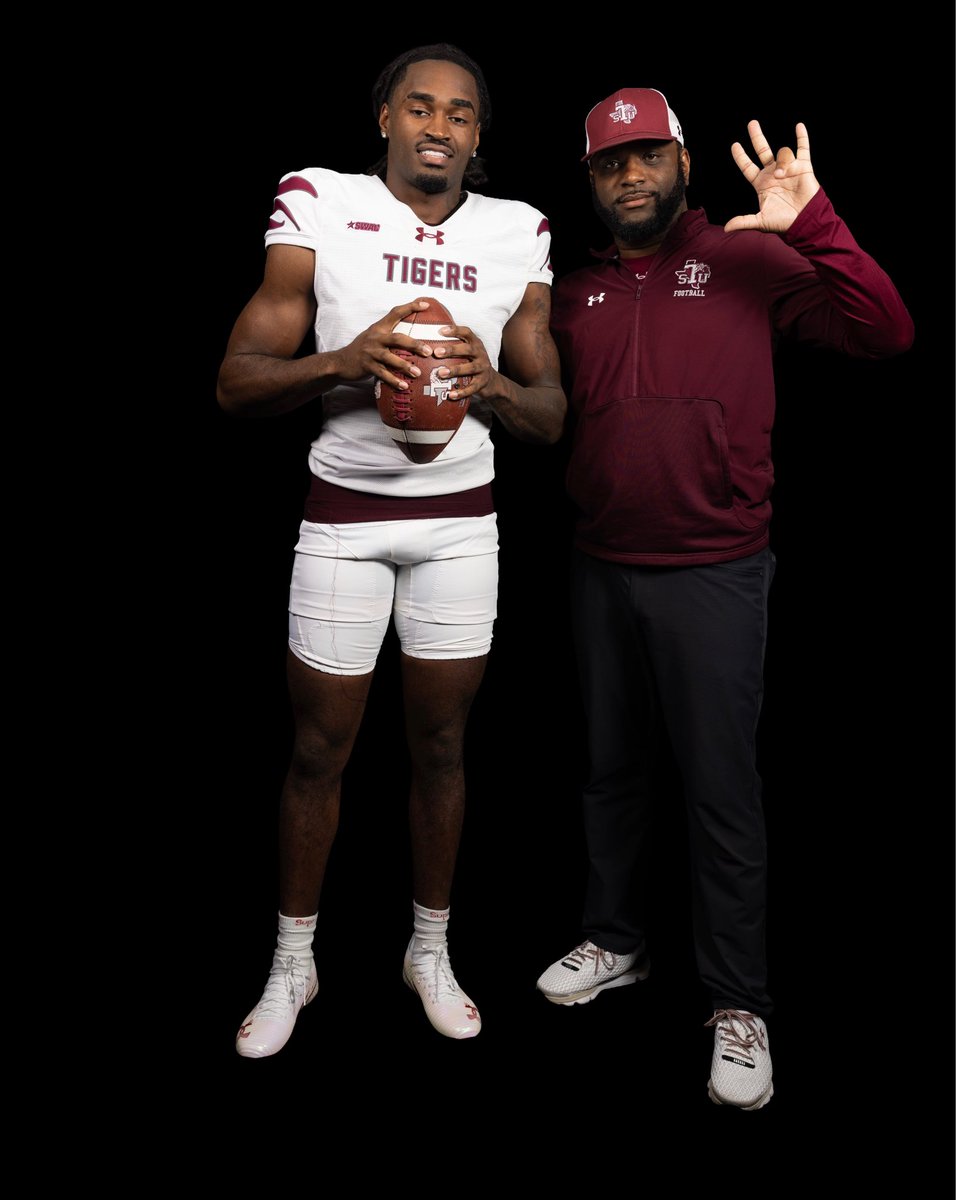 camRonmccoy2's tweet photo. Let’s work #Committed  @TSUFootball @Coach_JW3 @CoachHaney_ @NSAFootball https://t.co/M2P8KWSl2b