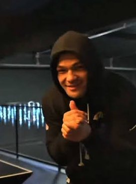 BBG (@bigbluegoonie) on Twitter photo 