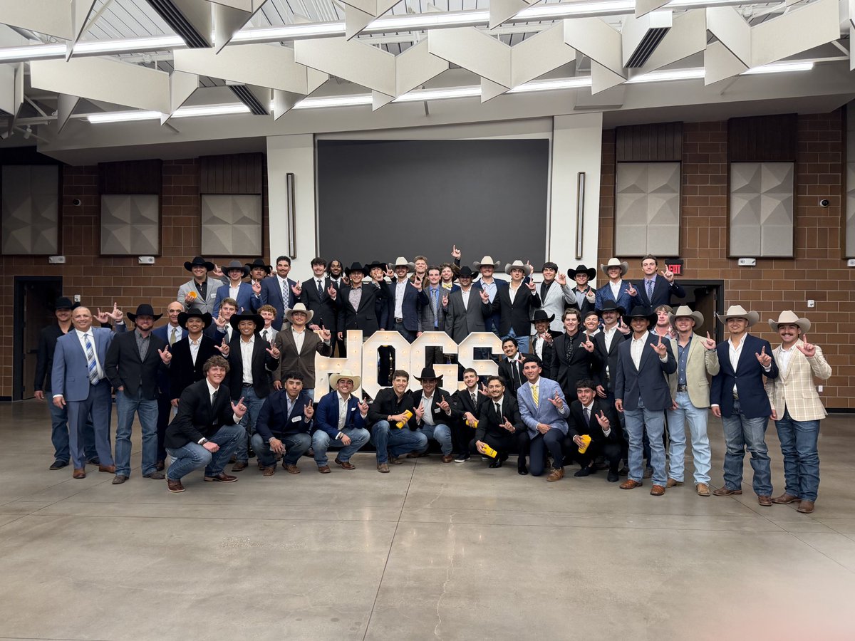 #BackThePack tweet media