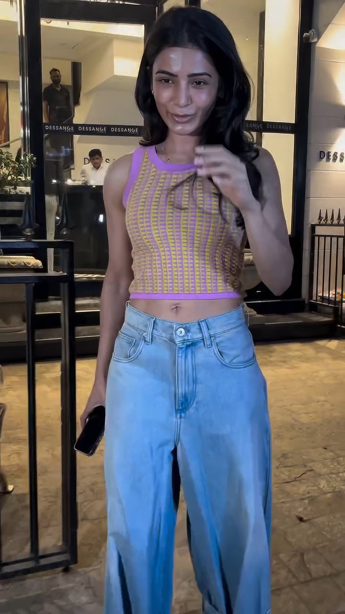 KKuttaps's tweet image. 🍩🤤
#SamanthaRuthPrabhu