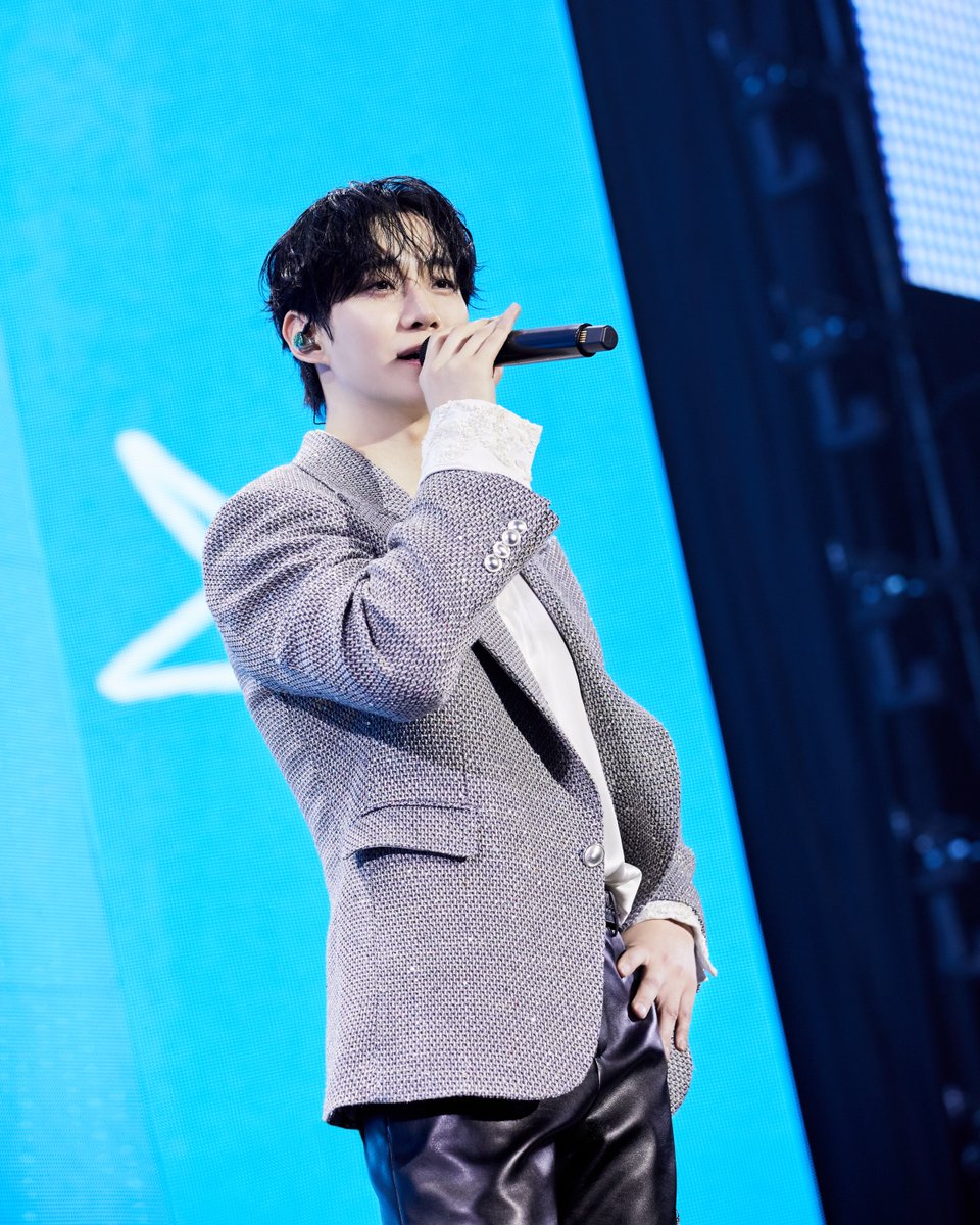 이준호, 생일 기념 팬미팅 성료 “어떠한 형태로든 팬분들 곁에 있을 것”
팬심 저격 세트리스트+매력 총집합 코너로 채운 팬미팅 ‘무한 매력 발산’
이준호, 팬미팅→신곡 ‘사계(Always)’ 발매로 맞이하는 눈부신 새해 ‘열일 행보’

[사진제공 = O3 Collective]

#이준호 #JUNHO