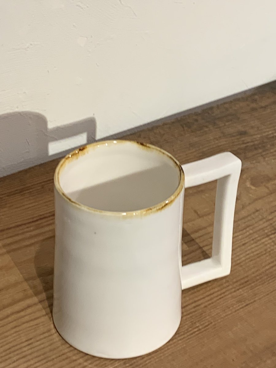 田村洋　器展は昨日終了いたしました。
田村さんの鍋や土瓶、コーヒーカップやドリッパーなどを寒い季節にあたたまるようか展示できました。ご来場誠にありがとうございました。