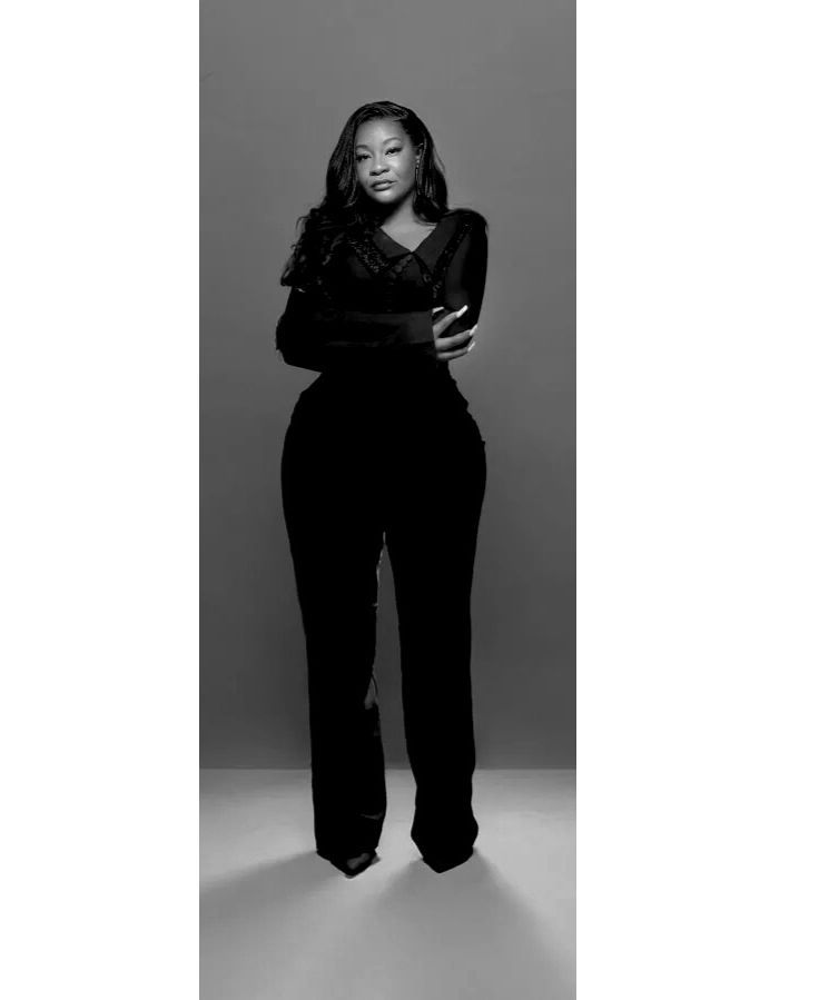 BlaqIsLyfe's tweet image. Every side hustle starts as an idea. Respect your ideas enough to build them.
#SideHustleSeason #BossChicks #EntrepreneurLife