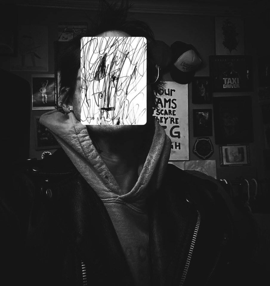 Aaron Logan Ray tweet media