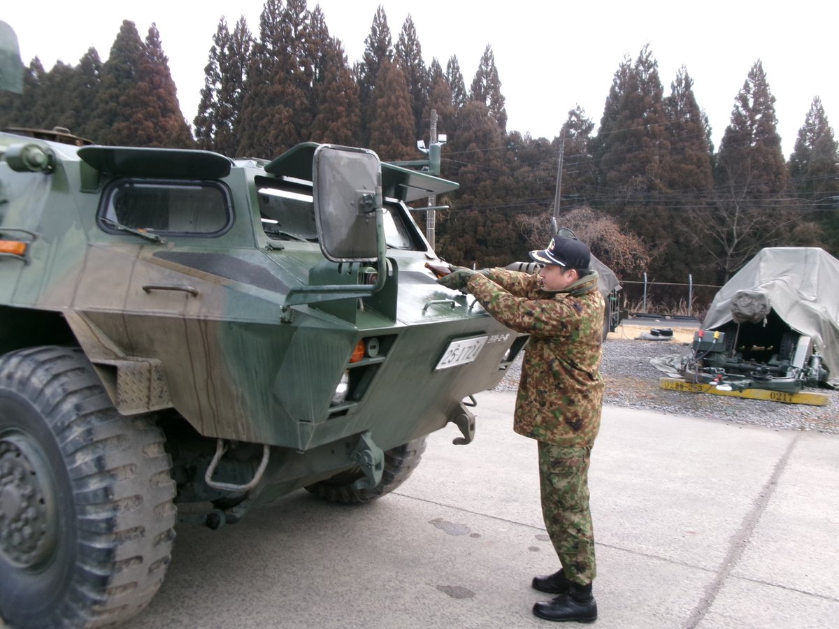 みなさんこんにちは！
＃玖珠駐屯地 の西部方面特科連隊第２大隊は、玖珠駐屯地にて年始行事を実施し、１年の安全と息災を祈念しました。