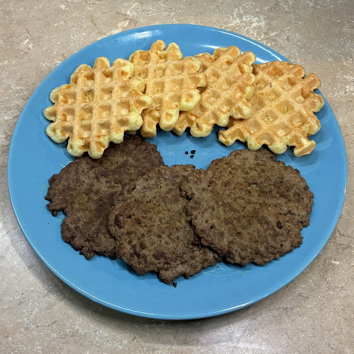 CarnivoreFriend's tweet photo. BBBE
Day 25
My first meal today was soft scrambled eggs, bacon and ground beef toast (I may be addicted) to dunk into my eggs!
And for dinner I had 3 smash burger patties with eggy waffles!
#WorldCarnivoreMonth #Carnivore #CarnivoreDiet #Keto #KetoDiet #BBBE https://t.co/0j94k2vpij