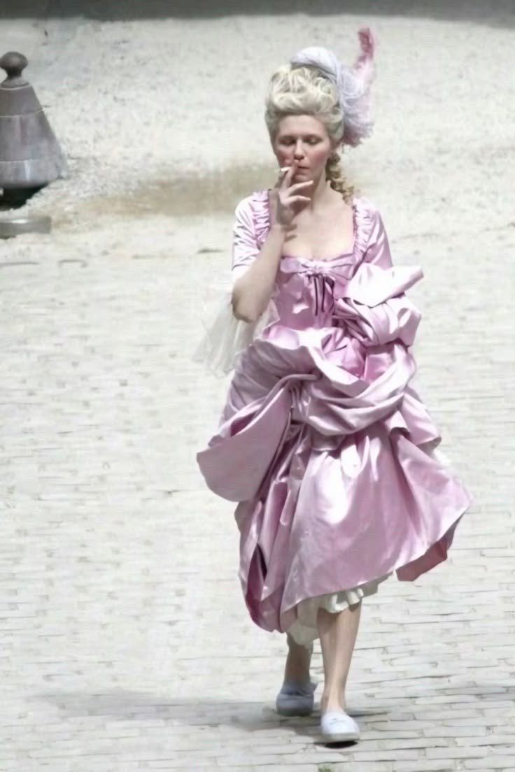 yxakirves's tweet image. kirsten dunst