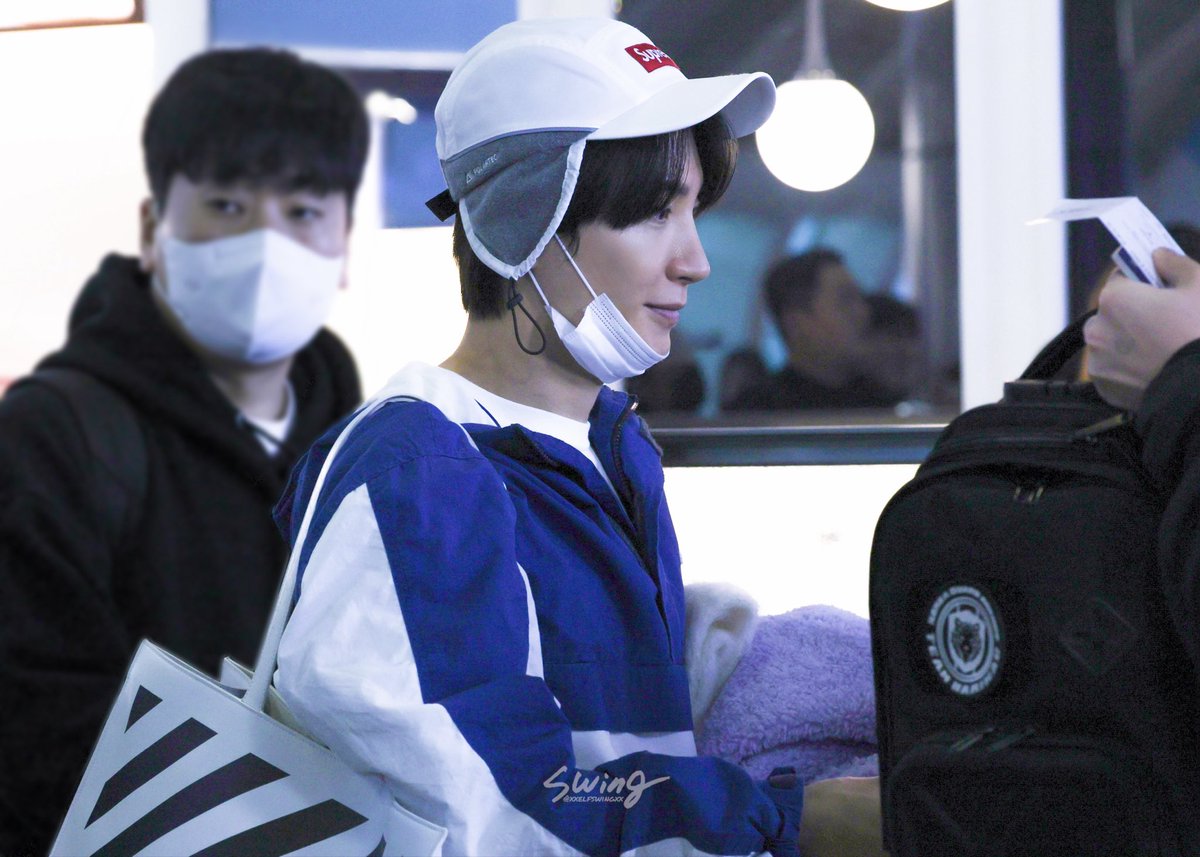 20260126🇹🇼KHH>ICN送機
-
哥哥順飛
三月再見
1月9場✅DONE
-
<a href="/SJofficial/">SUPER JUNIOR</a> <a href="/special1004/">Lee Teuk</a> 
#SuperJunior #SuperShow10 #Leeteuk #슈퍼주니어 #이특 #利特 #スーパージュニア #イトゥク