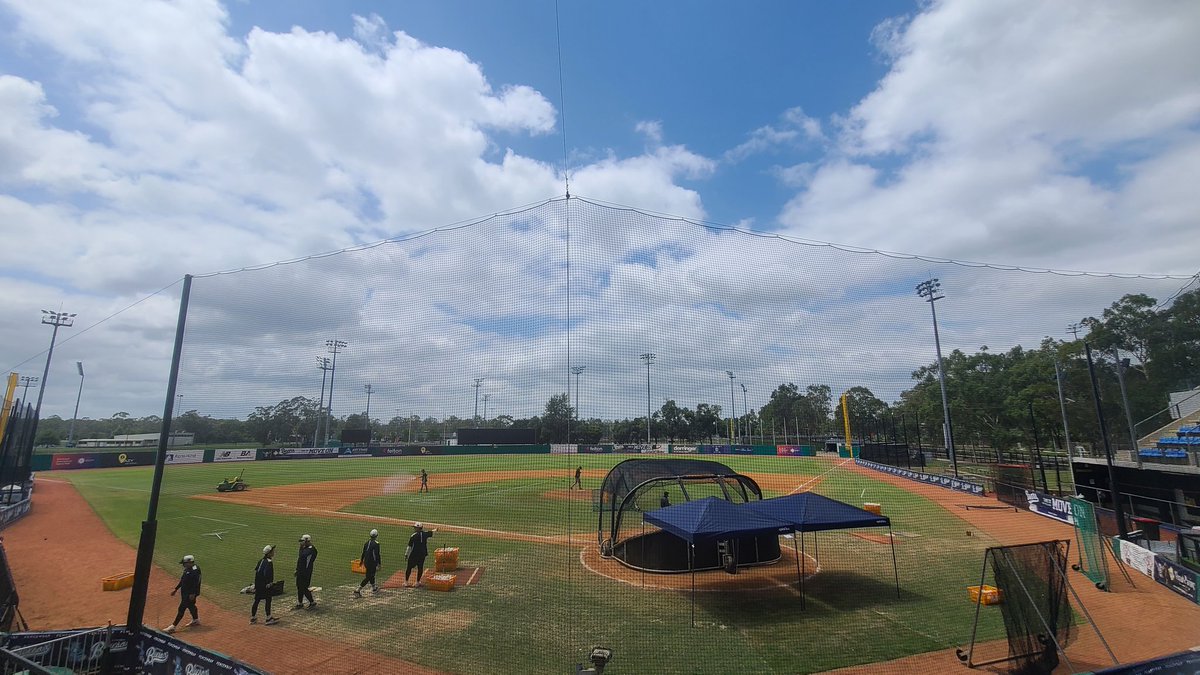 시드니 날씨 최상 어제는
40도 육박이었는데 오늘은 선선한 가을 날씨