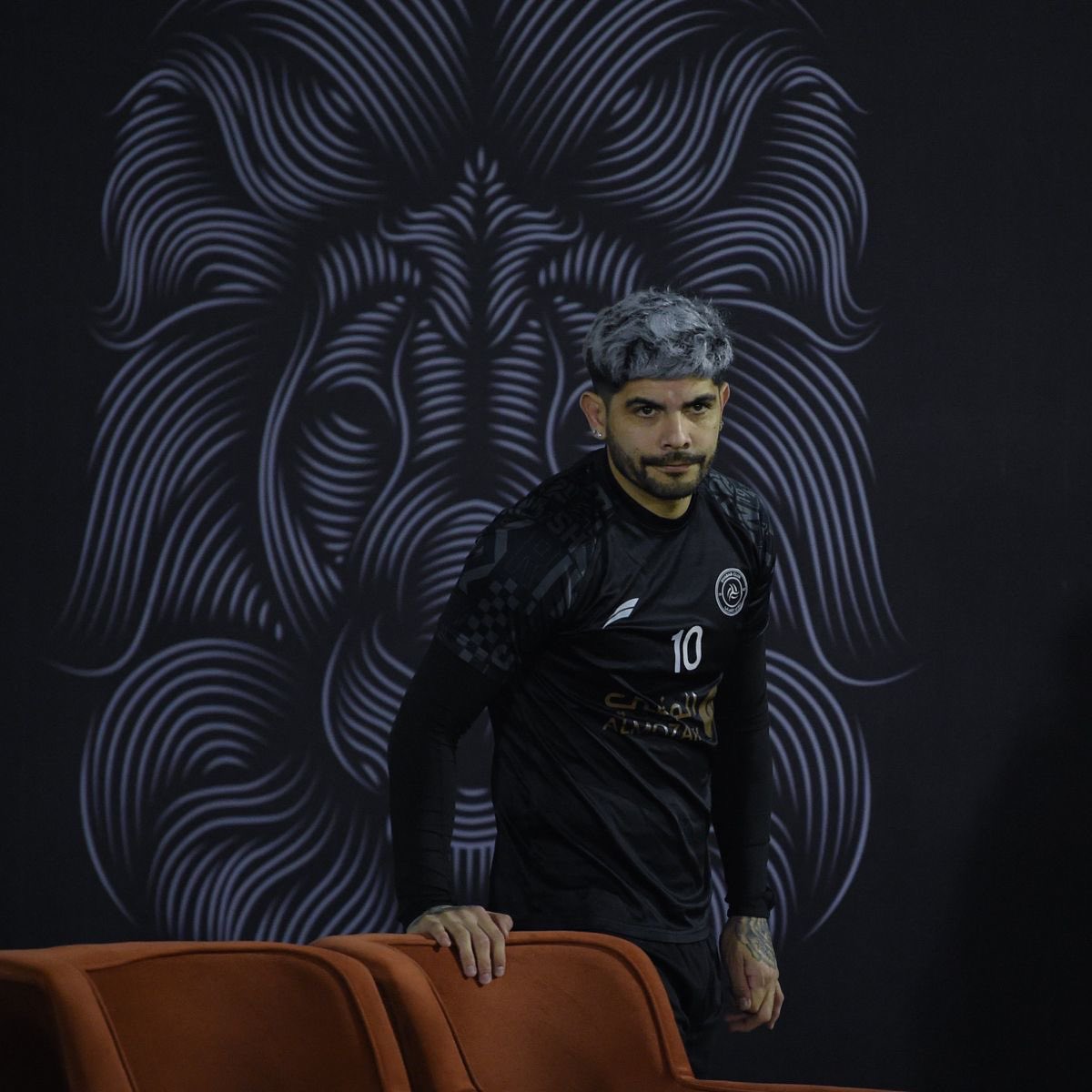 من الذاكرة …

الاسطورة ايڤر بانيغا سبق و ان تنازل عن 500 ألف﷼ - من راتبه دعماً للنادي، في موقف يثبت فيه عشقه وحبه لنادي #الشباب 🥹🤍🖤