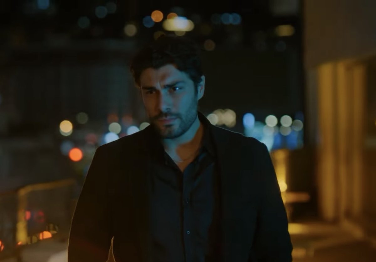 cindypandiita's tweet photo. We already had a hot couple (IsFad), but when Serif decides to marry Gokhan to Eleni as revenge to Oruç and Adil, so what??🫢 We'll have another hot couple
#TaşacakBuDeniz #ElGo https://t.co/vhsL9IE1OA