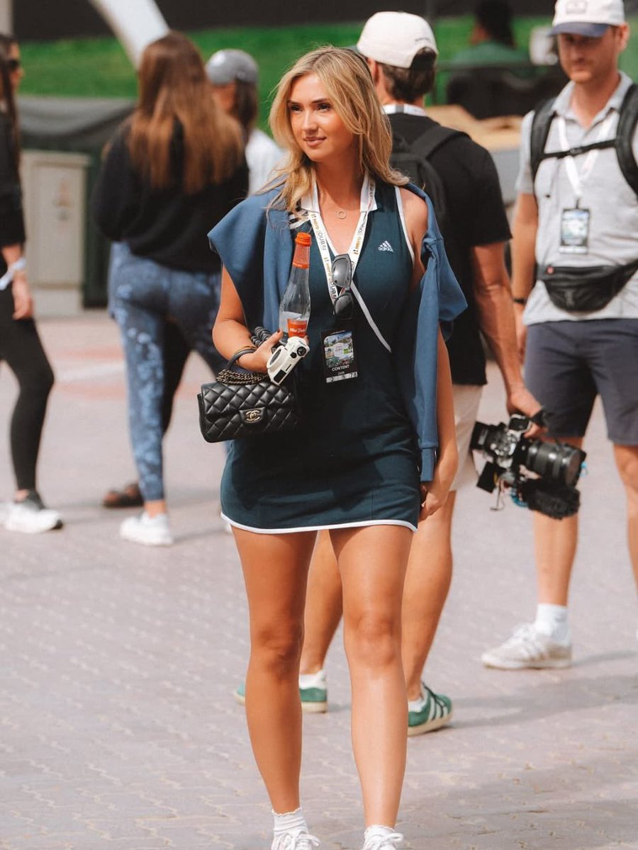 Sara Michelle Winter tweet media