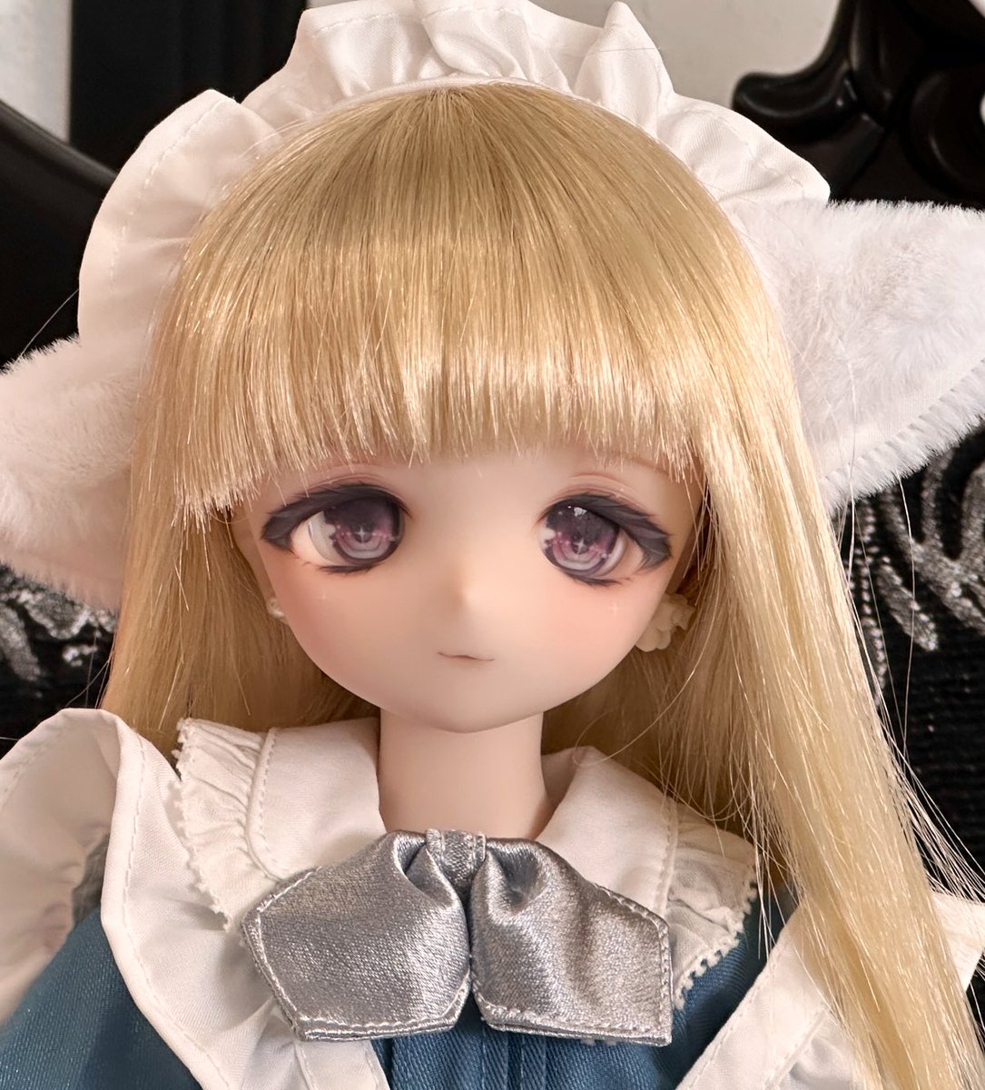 うちにいるお迎えさせていただいた子です。
すごく繊細でかわいく美しい…
自分のメイク見た後見たらどうしたらこうなるの!?って余計になる繊細さで本当にすごい…

#こざくらっこ
#木茶動物園 