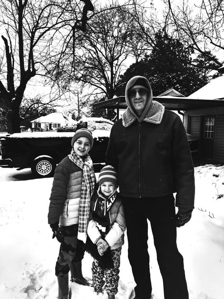 Aaron Logan Ray tweet media