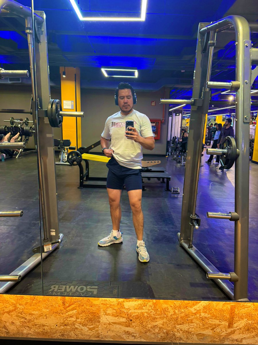 Aladdin Sane tweet media