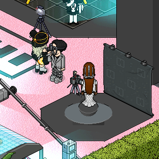 AMO este traje nana... <a href="/ESHabbo/">Habbo ES/MX</a> <a href="/EsHabboVision/">VICTORIA'S SECRET HABBO</a> gracias victoria secret