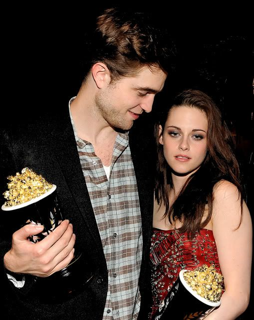 robstenputos's tweet image. general culture