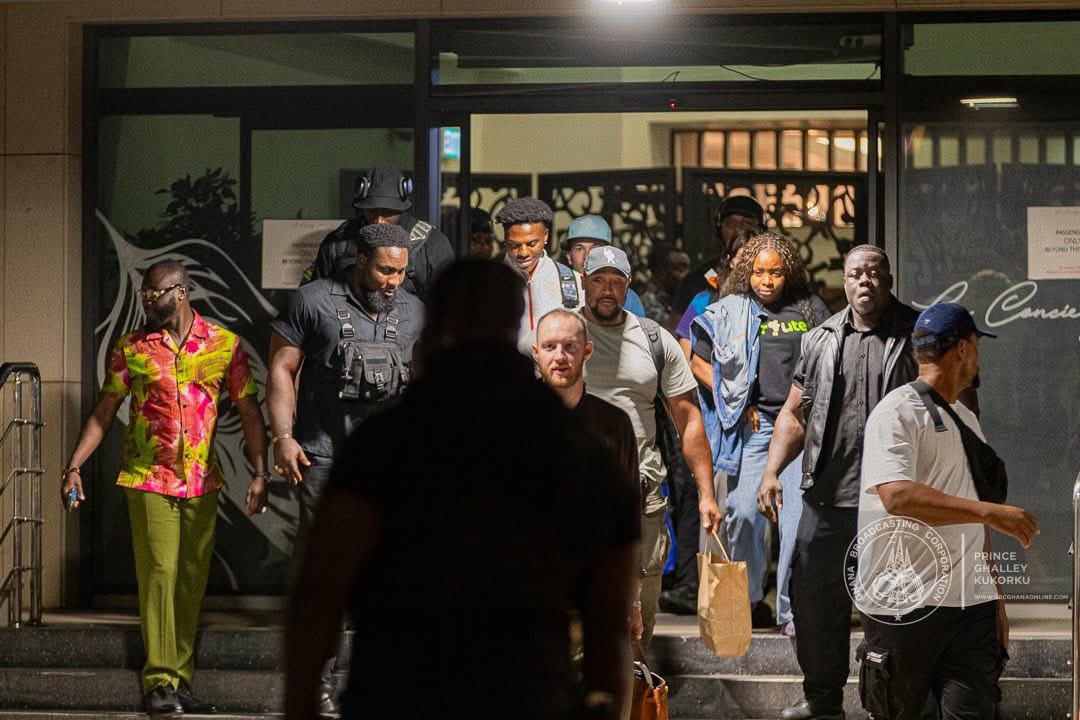 lartey_1's tweet image. 🇬🇭 In Pictures: 

IShowSpeed touches down in Ghana,the Africa tour continues!

📸: @gbcnews_
#nolimits #nolimit #limitless #Positive #DreamBig