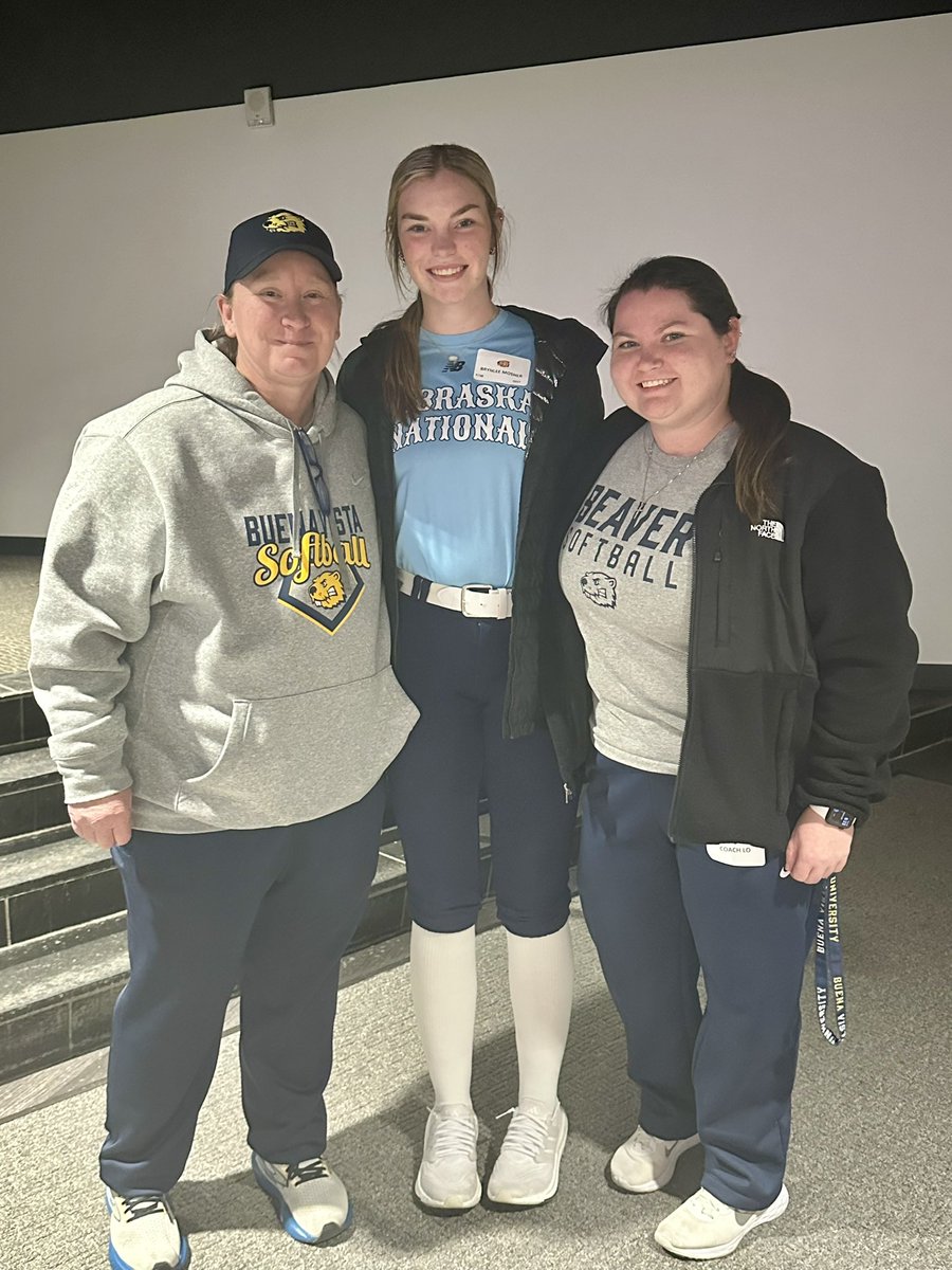 I had a great experience at the Buena Vista University camp today. Thank you to coaches and team for giving us the full college experience! The camp, tour and dinner was great! Good Luck this season. Go Beavers! 💙💛 <a href="/BVUSoftball/">BVU Softball</a>