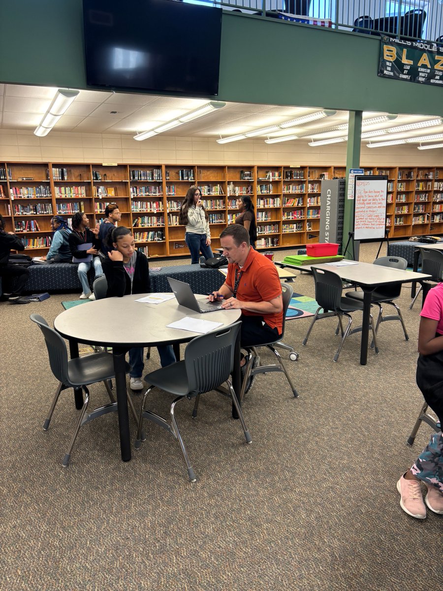 Mills Middle School tweet media