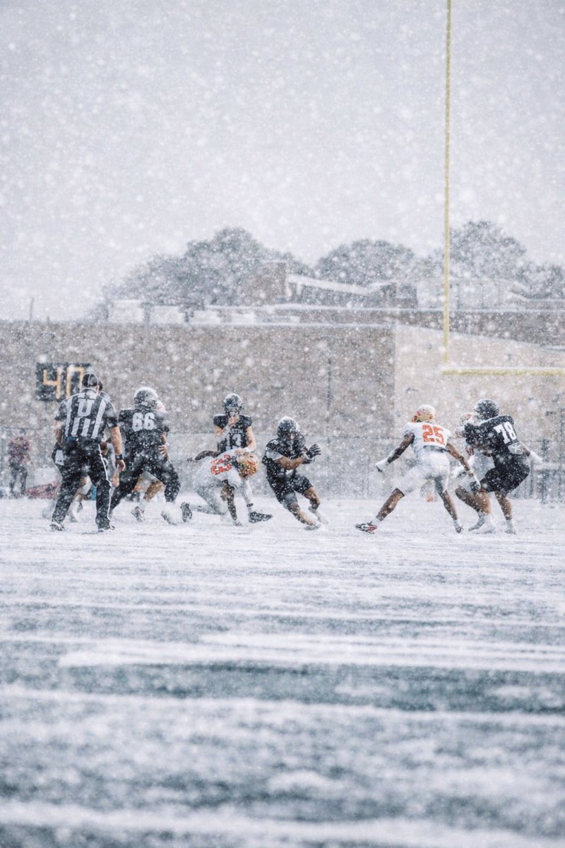Martin_Football's tweet image. ❄️❄️❄️❄️⚫️⚫️⚫️⚫️
