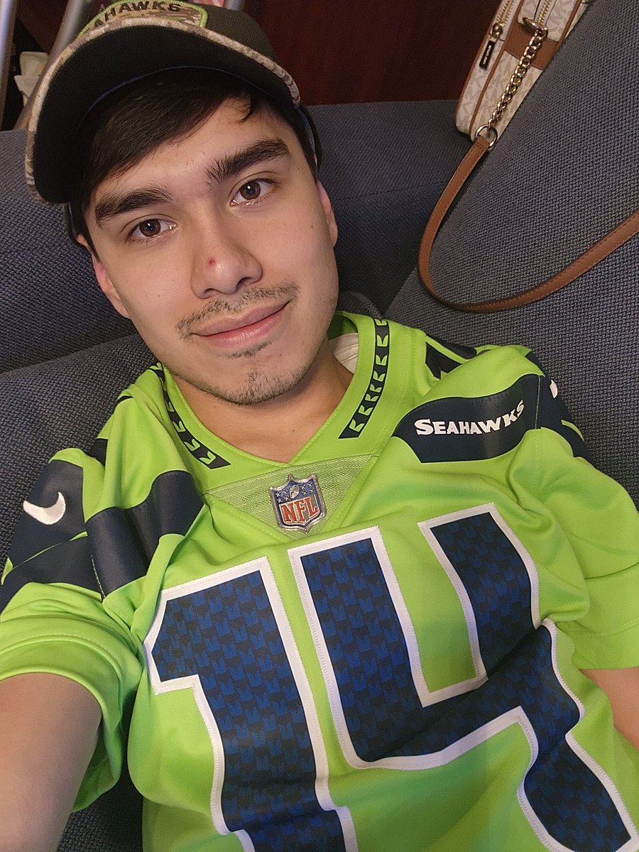 Uriberto tweet media