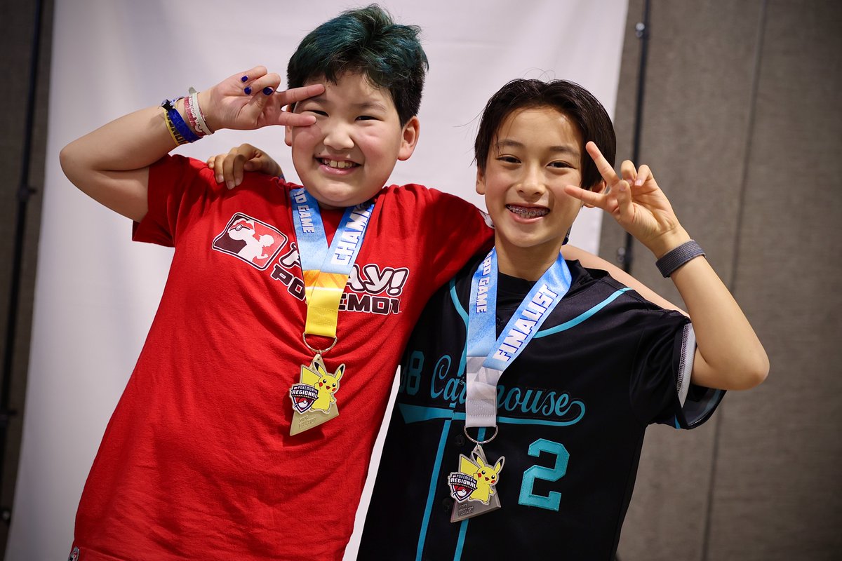 Chris Chen tweet media