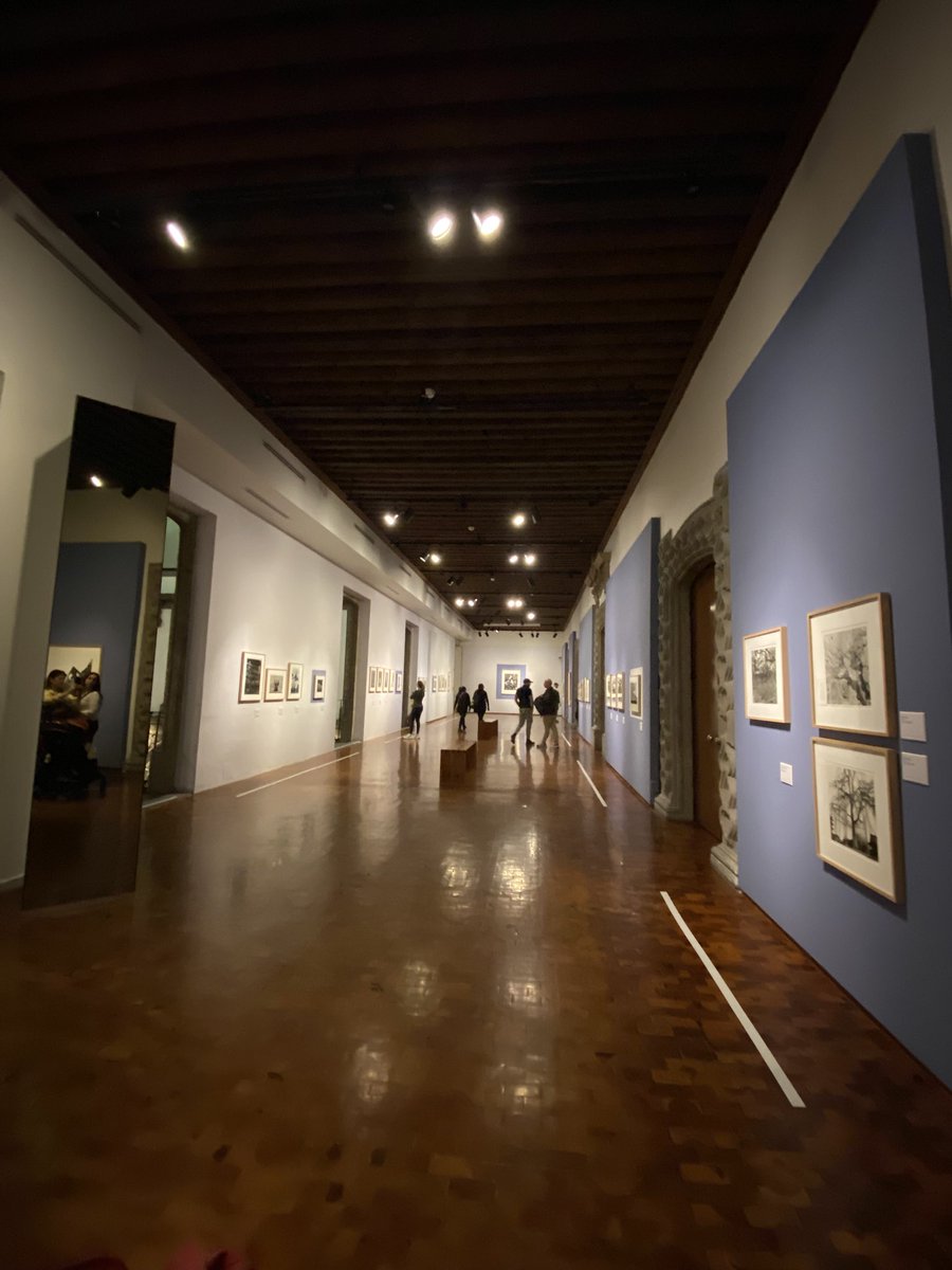 Lauentuiter's tweet photo. Oigan, la exposición de Graciela Iturbide, en el Palacio de Iturbide, está increíble. Dense una vuelta. El Centro está divertido y animadísimo. https://t.co/J9fh5LPykb
