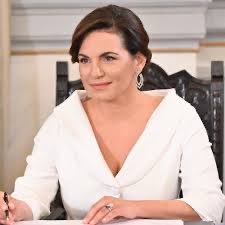 Mikronous tweet media