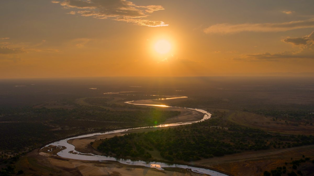 NerdsThatGeek's tweet image. #Kingdom debuted on @BBCAmerica last night, and we are here to recap the show's fascianting series premiere! #BBCAmerica nerdsthatgeek.com/television/kin…