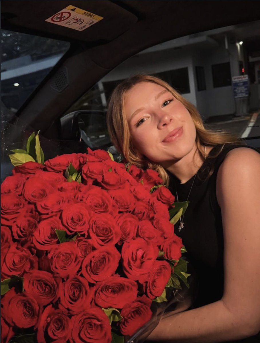 pior q eu entendo super a soso careca, é mt bom namorar um homem mais velho q vc e sentir q sua vida toda tá feita no auge dos seus 18 - 19 anos