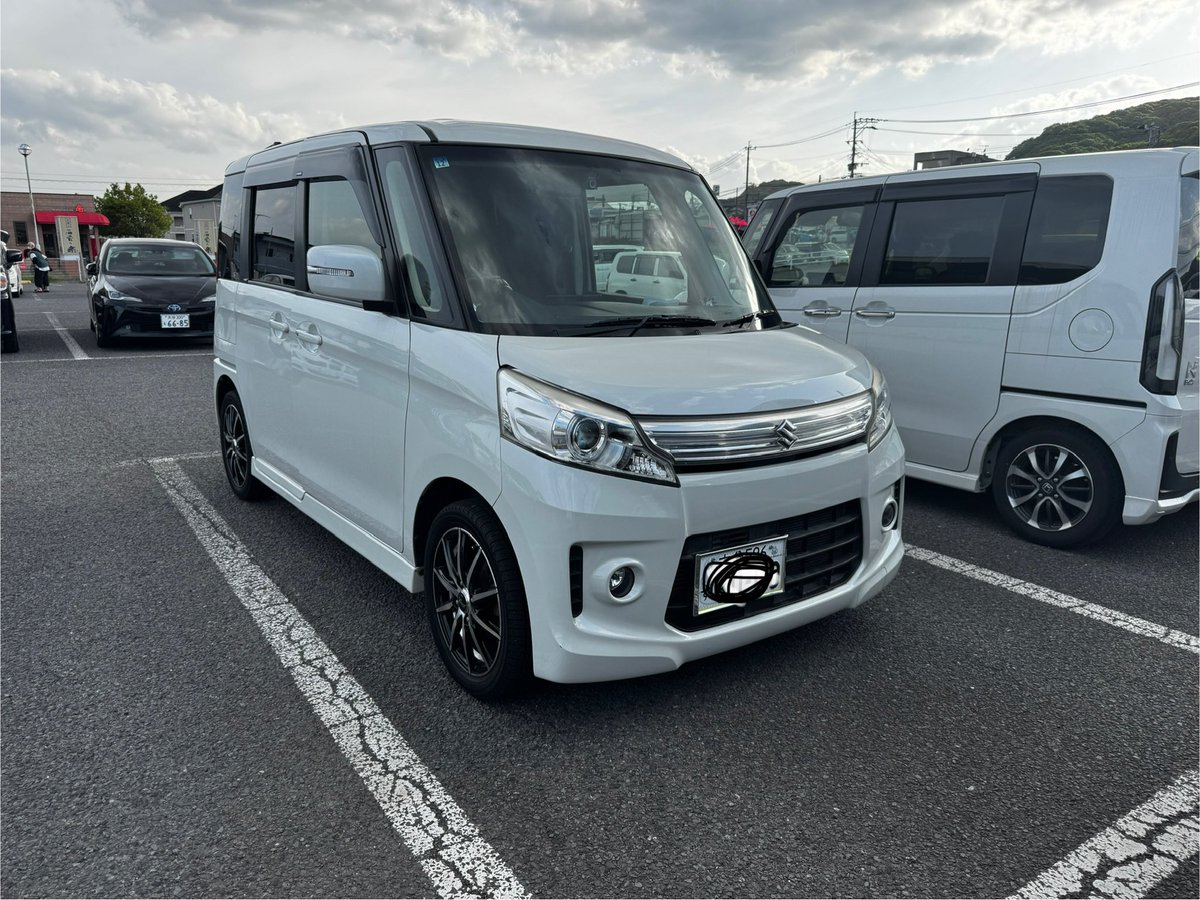 y50_t's tweet photo. マジでターボの軽に乗り換えたい……
誰かいりません……？笑
#車売ります 
#9万キロくらいだよ #大分
#スペーシア https://t.co/0p4I8R5sNq
