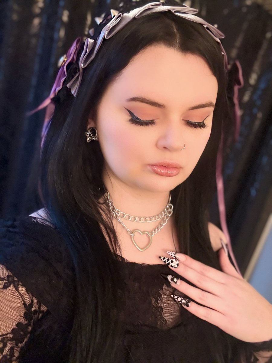 Katie🎀🐰 tweet media