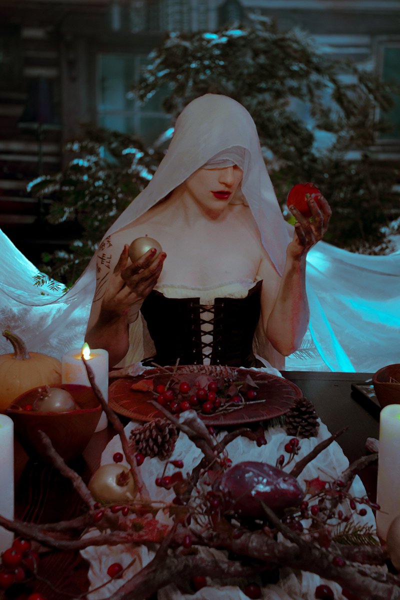 Reds References - Artistic Muse tweet media