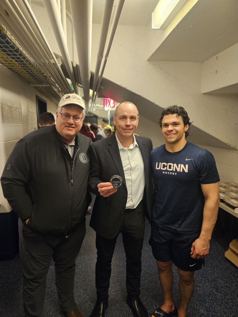 Connecticut Hockey Foundation tweet media