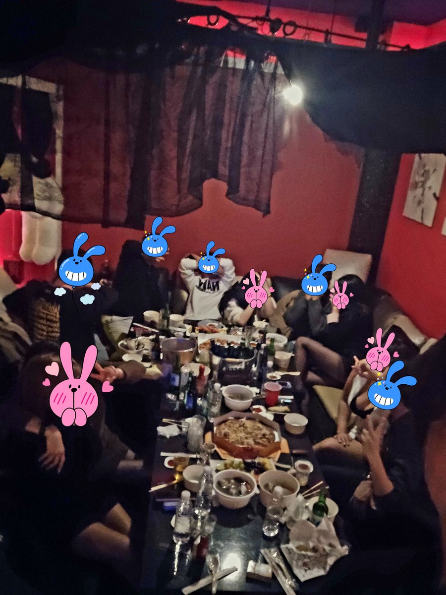 청부🩷이따 tweet media