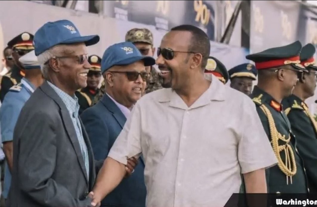 CE33AD's tweet image. በነዚህ እና ስለነዚህ፣ የሞተው ሰው ብቻ ሳይሆን፣ አገር፣ ትውልድና የአገር ፍቅር ስሜት መሆኑን ሳስብ፣ ግርም ድንቅ ይለኛል::

እነሱ ግን፣ ድሮም አሁንም፣ የሚኖሩት ለሆዳቸው ነው! 

አይ TPLF! መጨረሻቸው እንዲህ ይሆናል ብሎ ማን አሰበ!