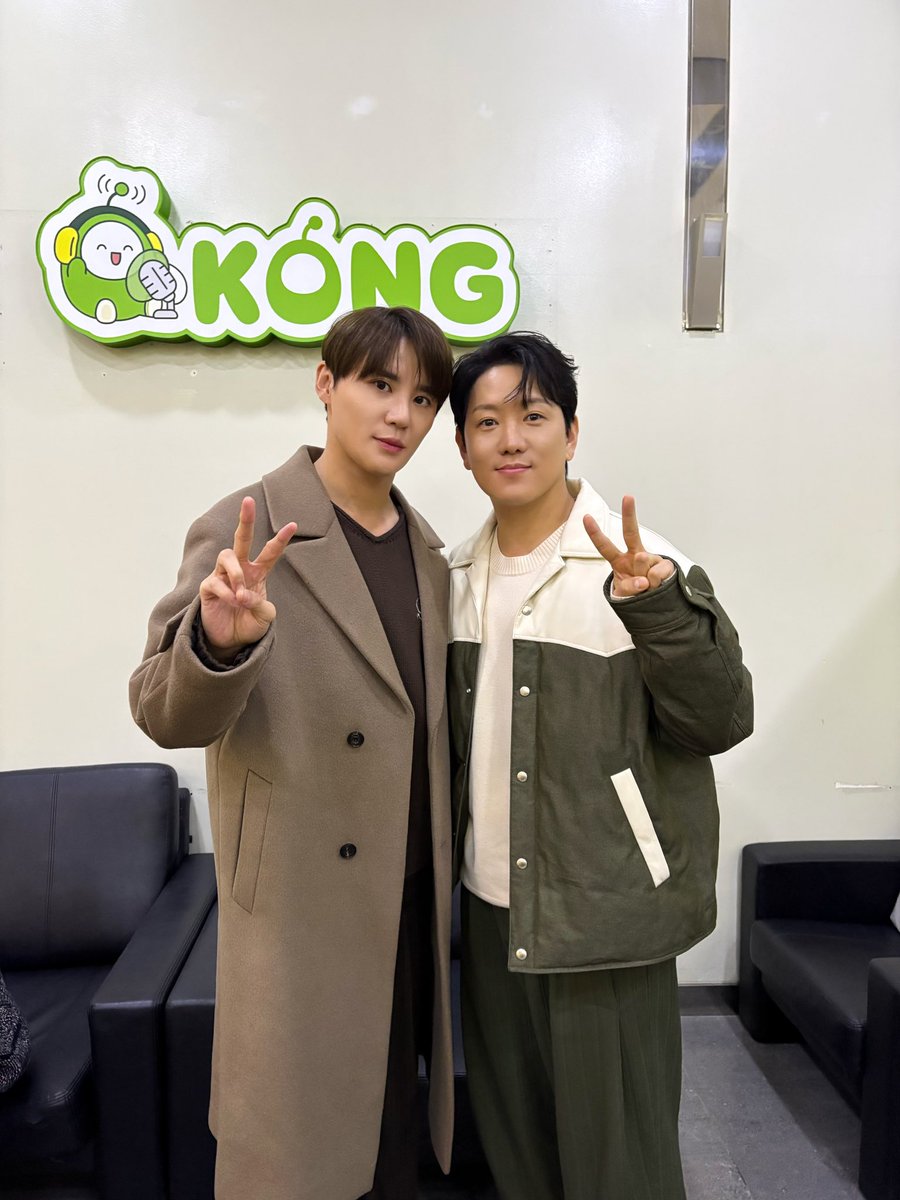 잠시후 오전 11시 🕚

더욱 소름끼치는 퍼펙트한 월요일을
만들기 위해 찾아온 #정원영 #김준수 👻🖤

죽여주는 두 명의 저승 가이드와 함께👬
지금 바로 #박명수의라디오쇼 보자 우리👀

📻 KBS Cool FM 89.1 MHz
📆 2026.01.26 (월) 11:00 AM

MUSICAL BEETLE JUICE
2025.12.16-2026.03.22