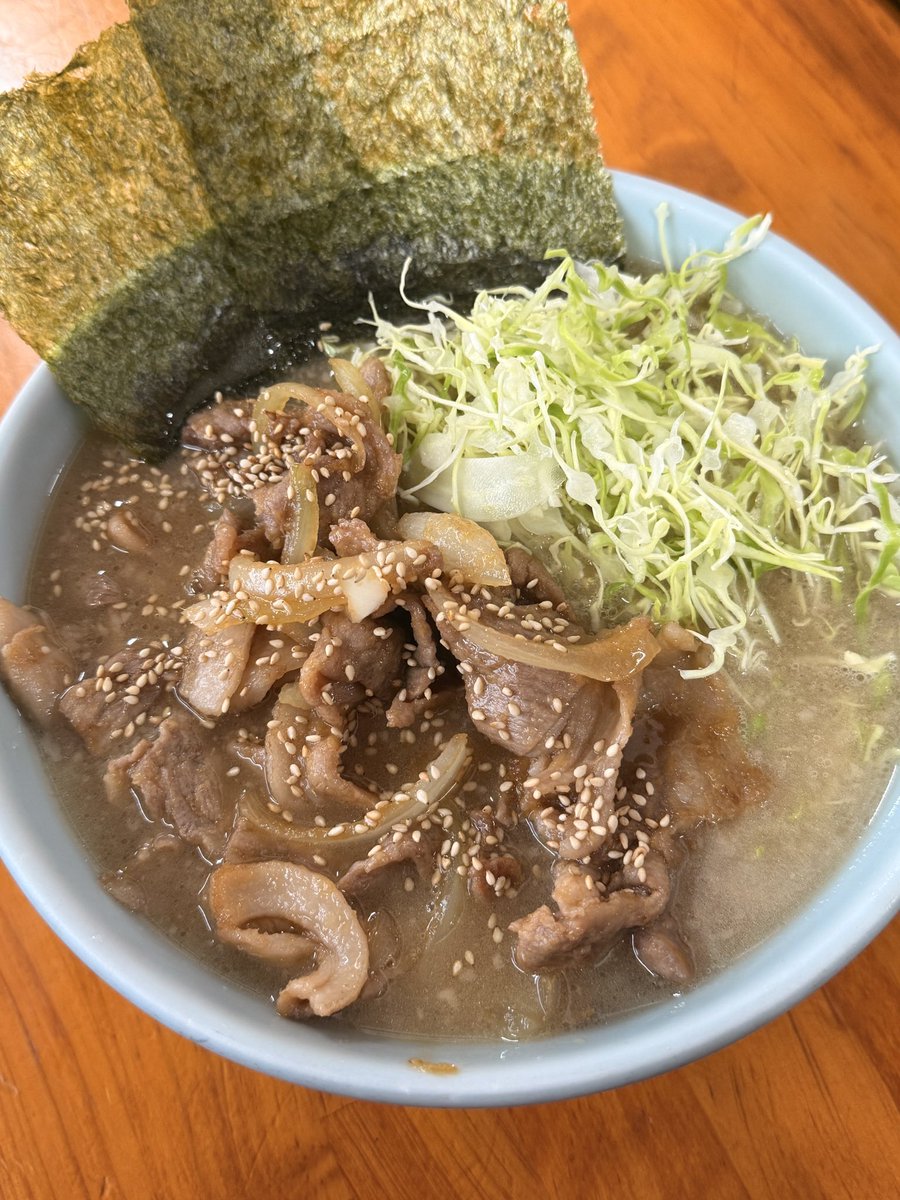 ma_ru_ko_ya's tweet image. おはようございます☀
昨日からチラチラ降っていた雪が夜間本気出したので積もりました…

《営業時間》
11:30〜14:45L.O・17:00〜20:30L.O

✴︎皆さまのご来店お待ちしております
ご来店の際は足元にご注意くださいませ