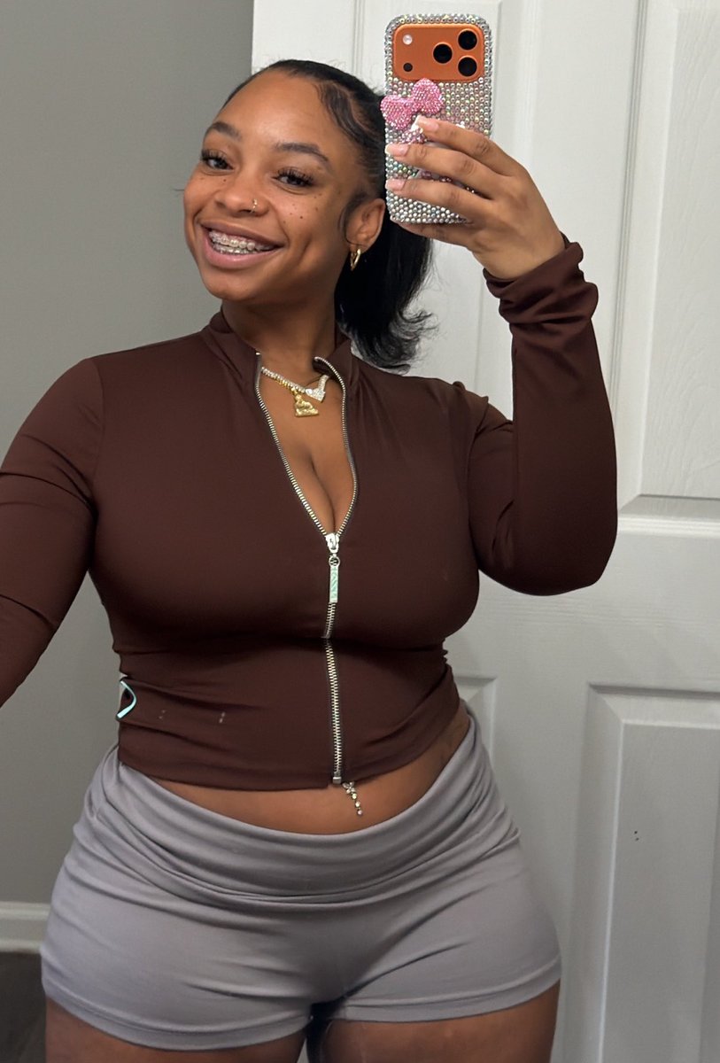 kalemlikesalem_'s tweet image. I gotta chill 😭